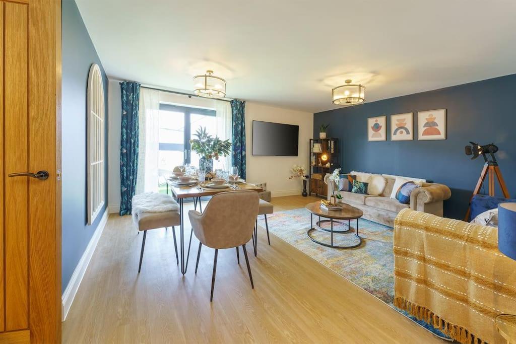Darlington - 2 Bedroom Luxury Apartment By Mint Stays Bristol Luaran gambar